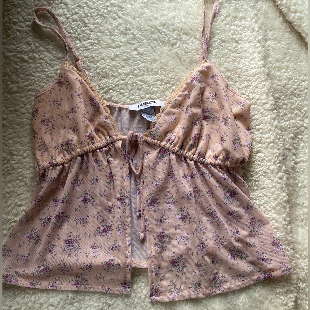 Brand new from tilly’s, not my style but super cute on!